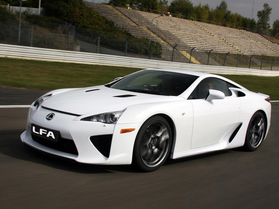  Lexus LF-A 2010 года  (JP) (фото 3 из 10)